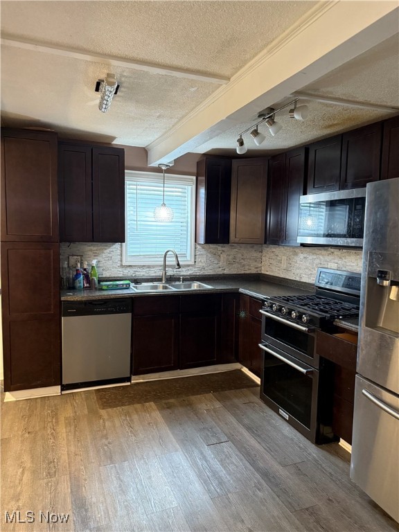 662 Kenilworth Avenue Sheffield Lake OH 44054