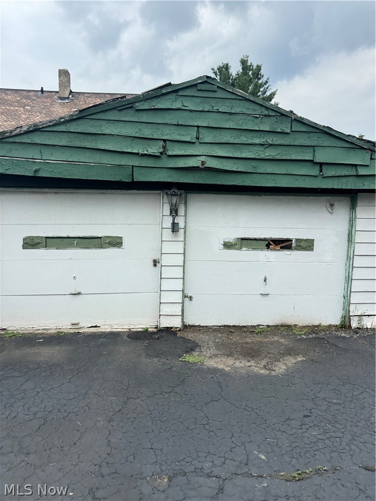 7405 Indiana Avenue Cleveland OH 44105
