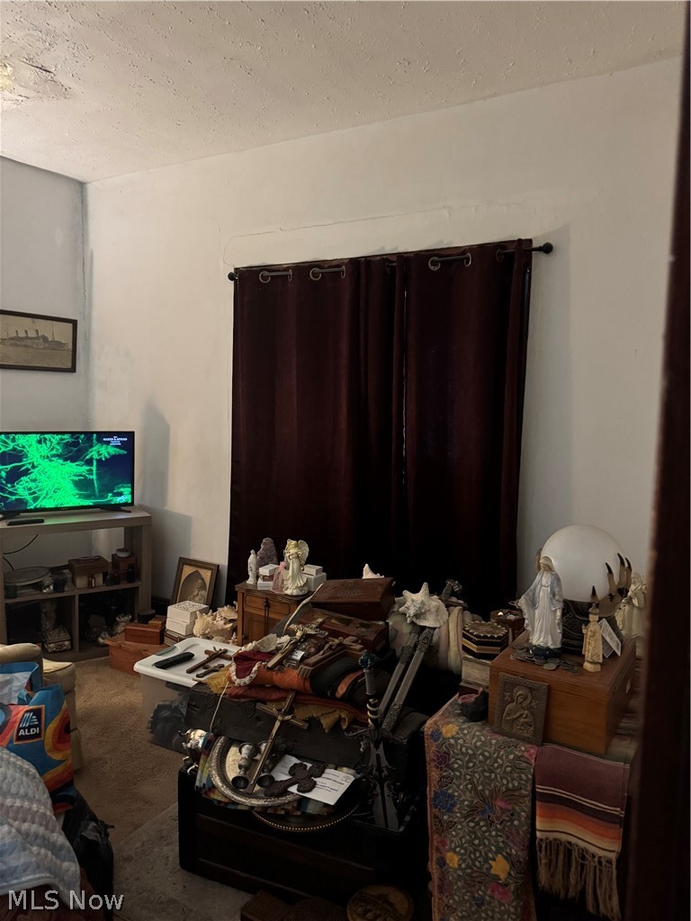 7405 Indiana Avenue Cleveland OH 44105