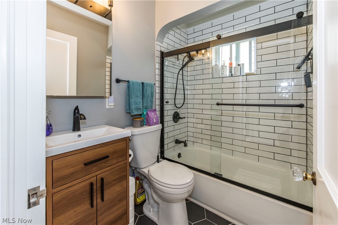 4425 W 10th Street Cleveland OH 44109