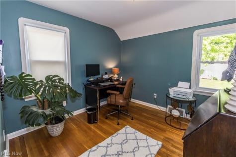 4425 W 10th Street Cleveland OH 44109