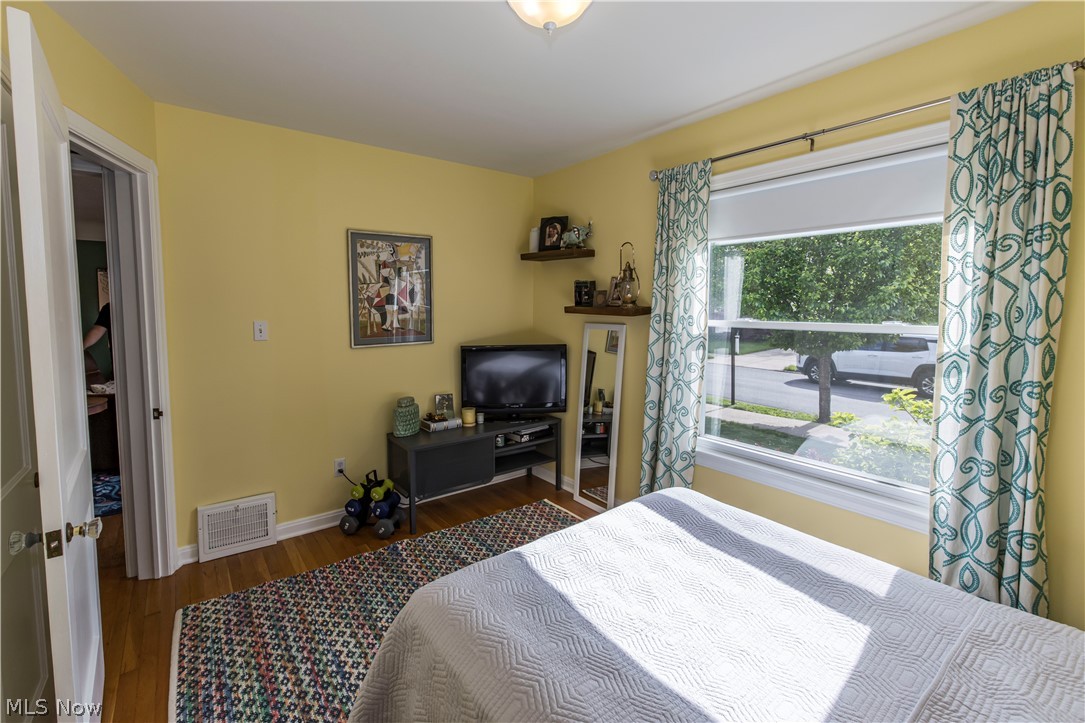 4425 W 10th Street Cleveland OH 44109
