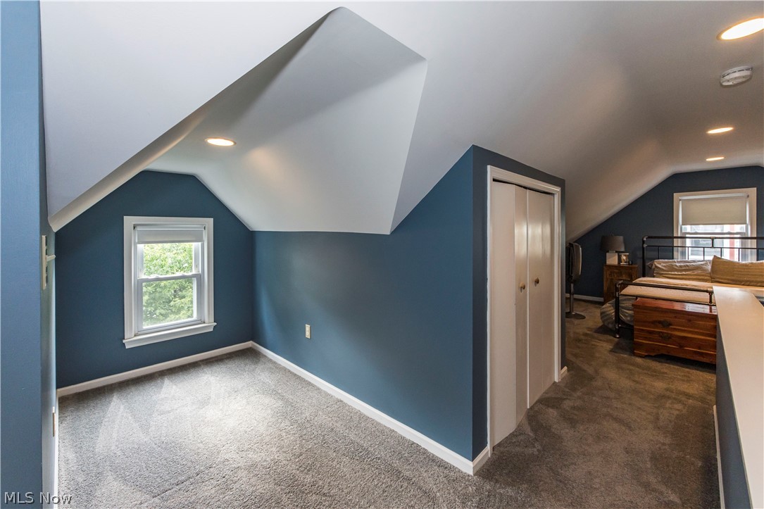 4425 W 10th Street Cleveland OH 44109