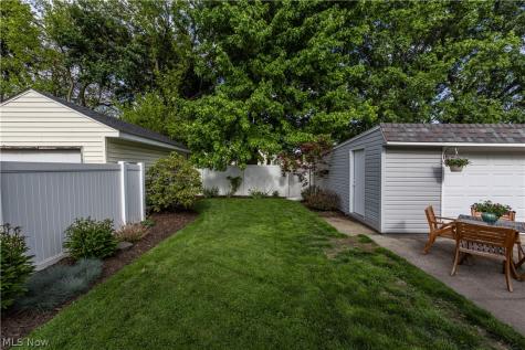4425 W 10th Street Cleveland OH 44109