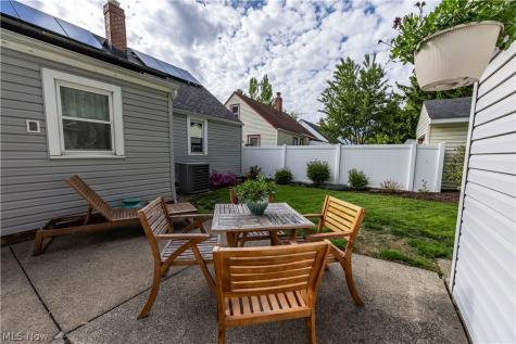 4425 W 10th Street Cleveland OH 44109