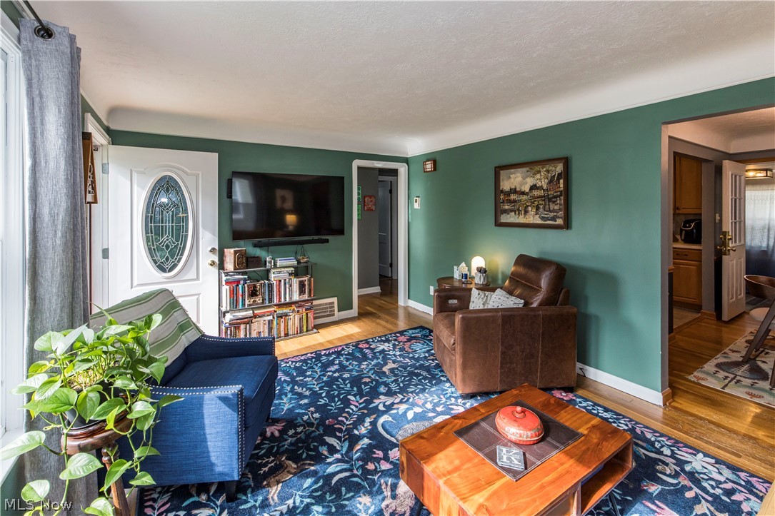4425 W 10th Street Cleveland OH 44109