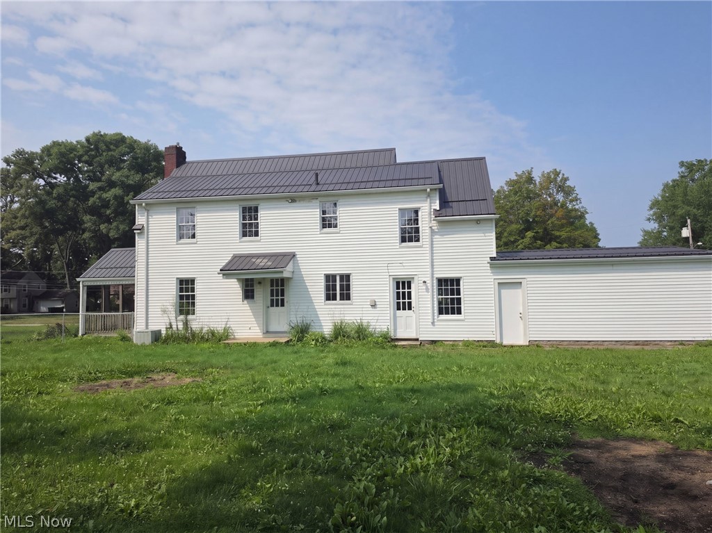 1408 Genesee Avenue NE Warren OH 44483