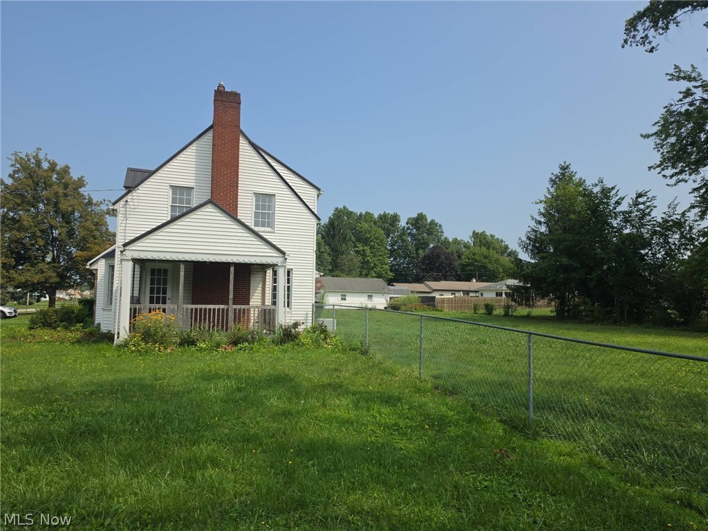 1408 Genesee Avenue NE Warren OH 44483