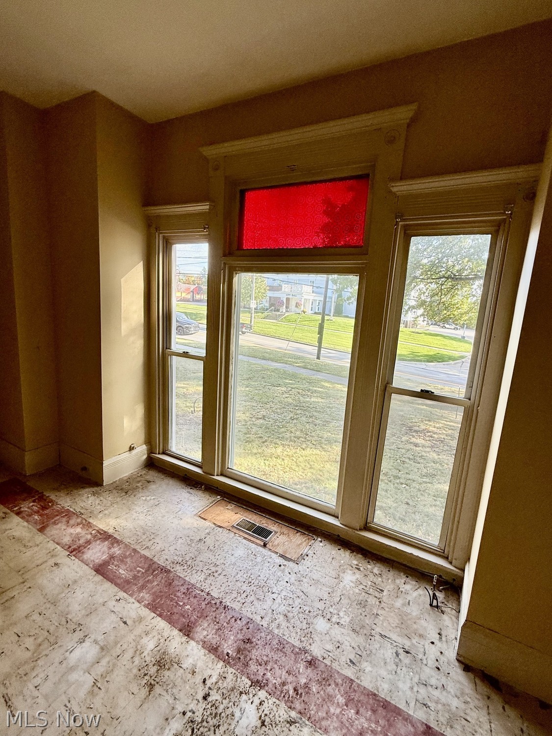 112 Water Street Chardon OH 44024
