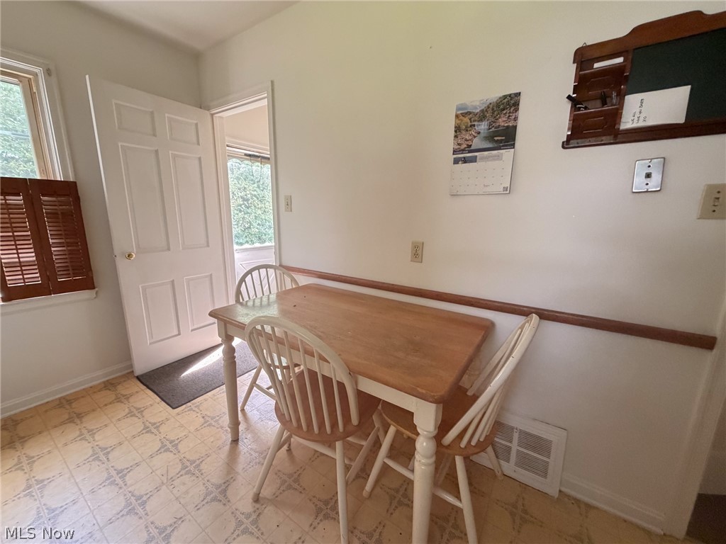 1265 Eastwood Avenue Akron OH 44305