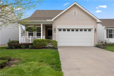 4248 Meadow Lark Drive Lorain OH 44053