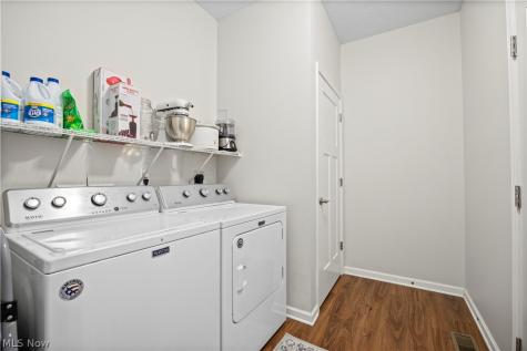 4248 Meadow Lark Drive Lorain OH 44053