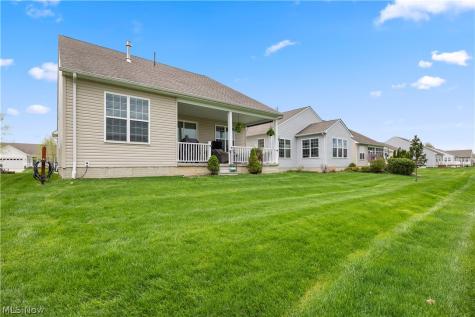 4248 Meadow Lark Drive Lorain OH 44053