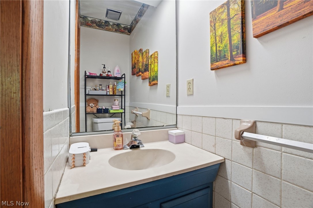3996 Irishtown Southworth Road Farmdale OH 44417