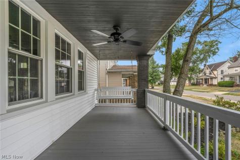 2108 Hampstead Road Cleveland Heights OH 44118