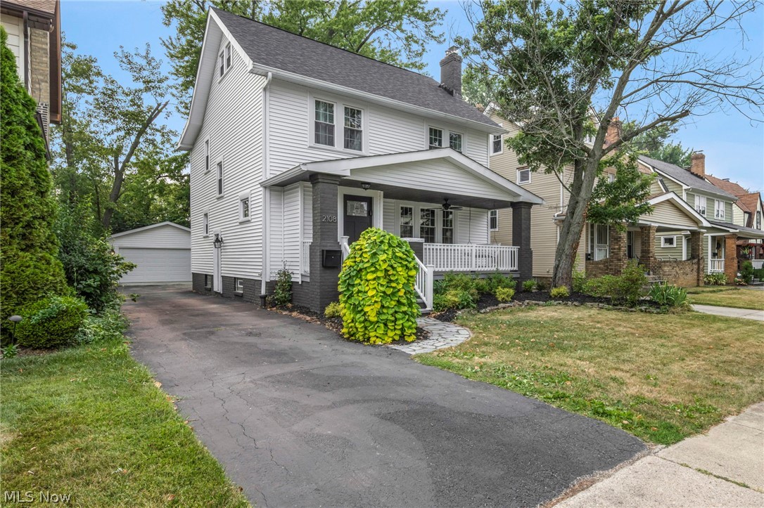 2108 Hampstead Road Cleveland Heights OH 44118