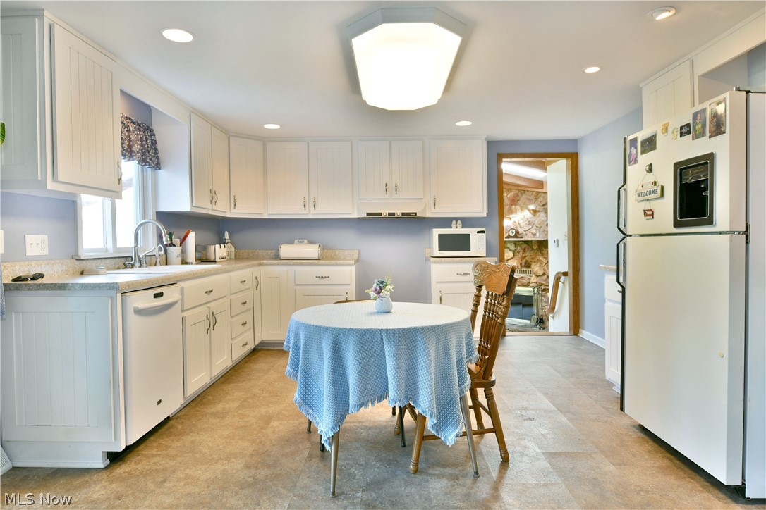 9957 Warren Meadville Kinsman OH 44428