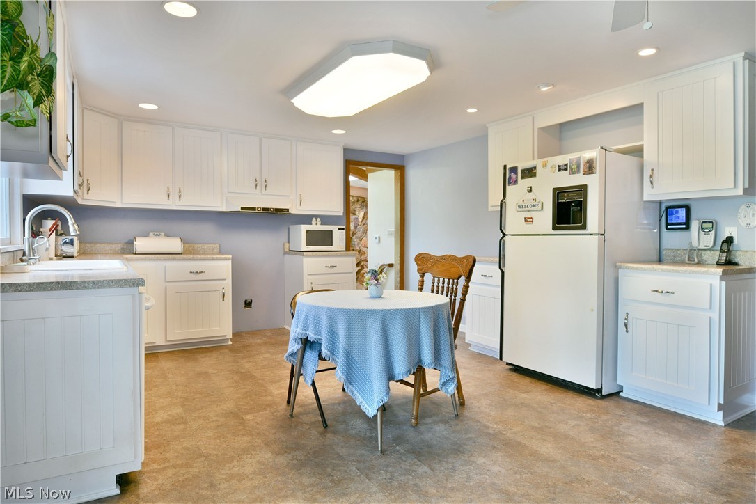 9957 Warren Meadville Kinsman OH 44428