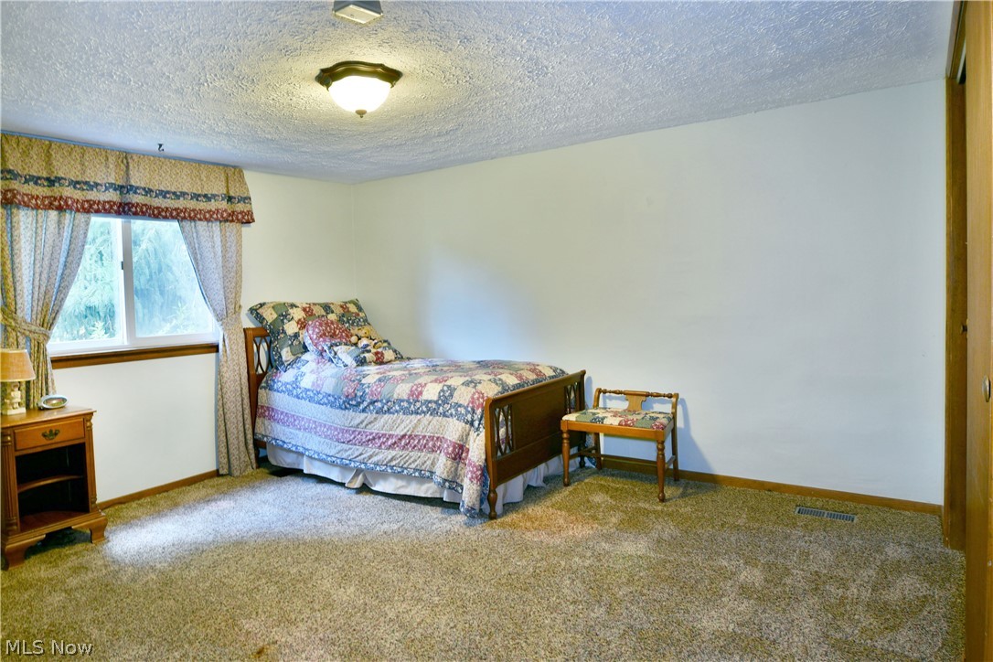 9957 Warren Meadville Kinsman OH 44428