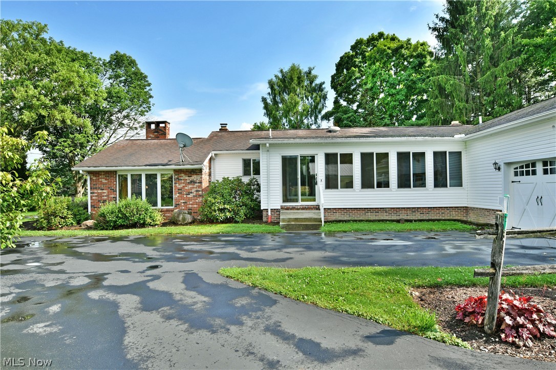 9957 Warren Meadville Kinsman OH 44428