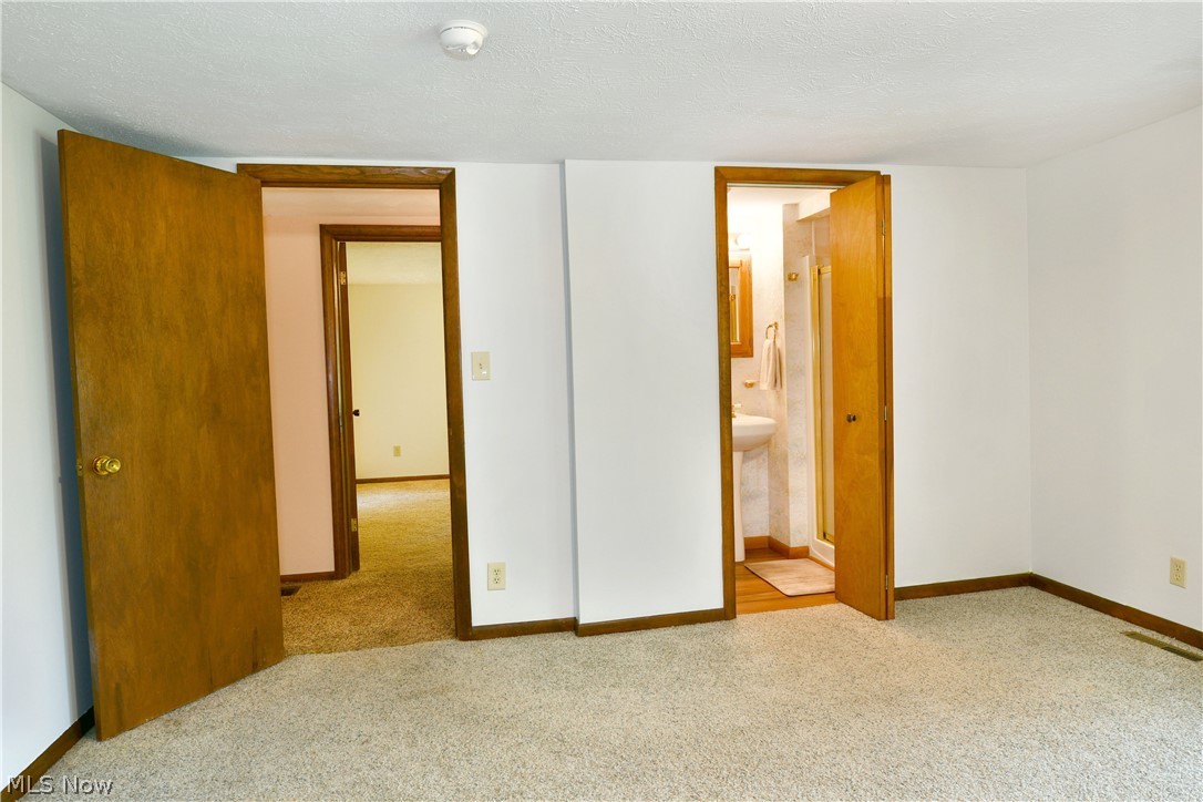 9957 Warren Meadville Kinsman OH 44428
