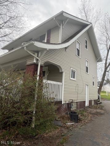 3534 Fairmount Boulevard NE Canton OH 44705