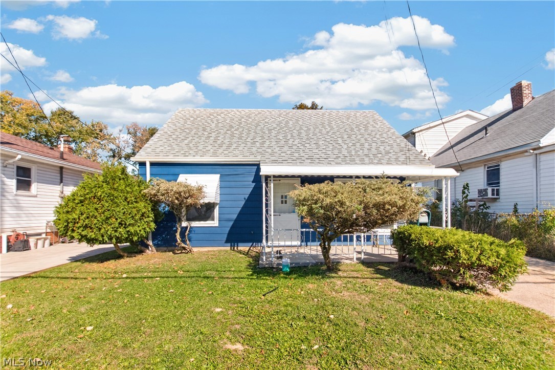 12504 Carrington Avenue Cleveland OH 44135