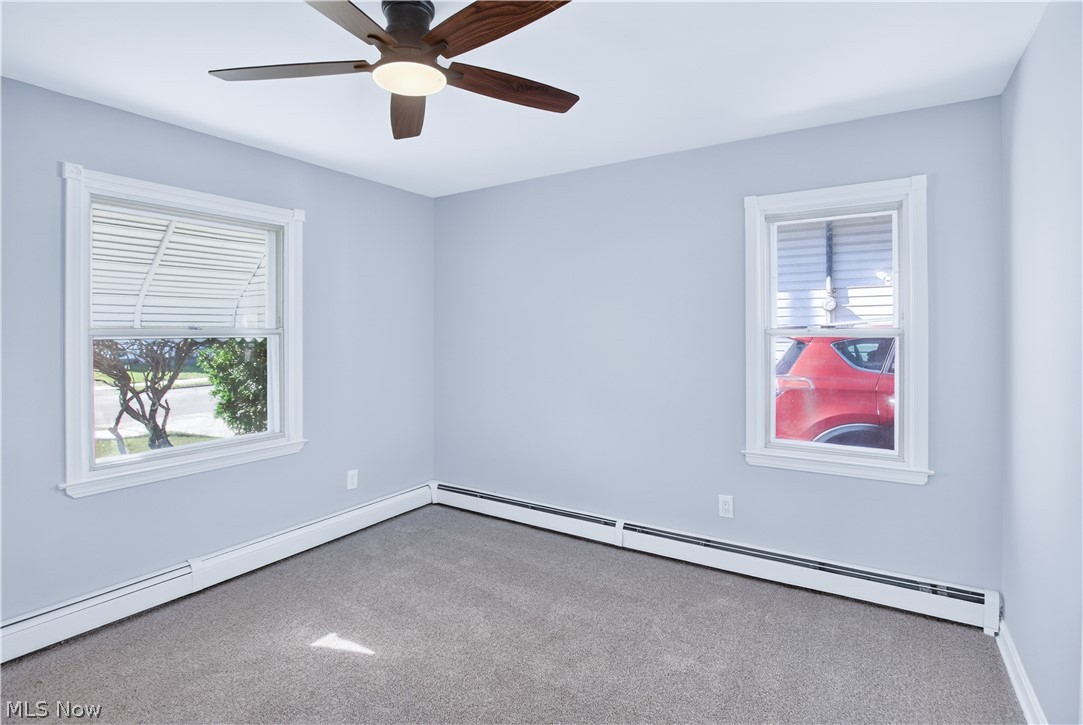 12504 Carrington Avenue Cleveland OH 44135