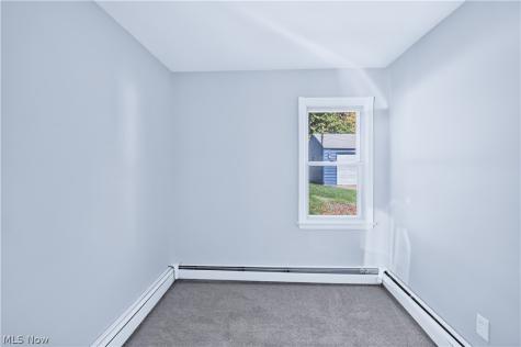 12504 Carrington Avenue Cleveland OH 44135