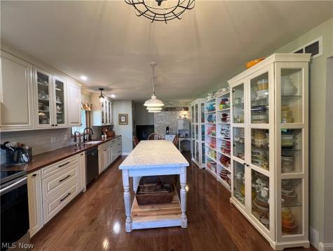 625 Garland Drive Youngstown OH 44446