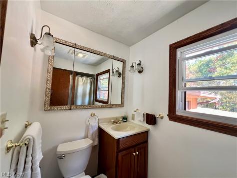 625 Garland Drive Youngstown OH 44446