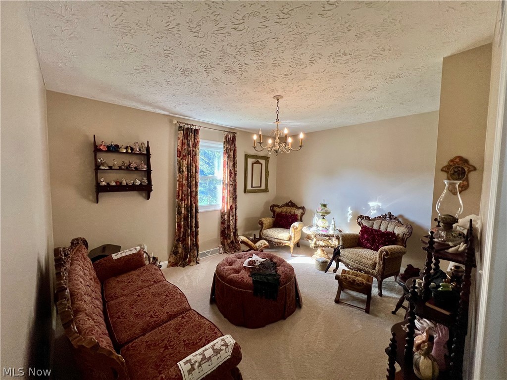 625 Garland Drive Youngstown OH 44446