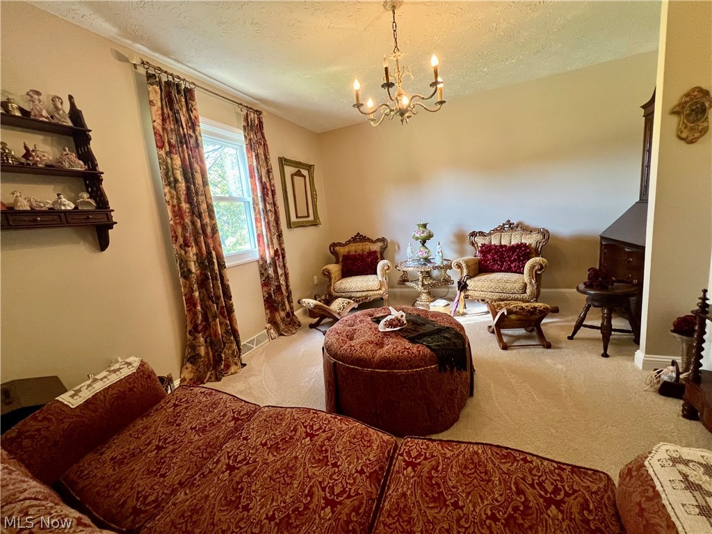 625 Garland Drive Youngstown OH 44446