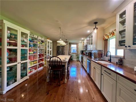 625 Garland Drive Youngstown OH 44446