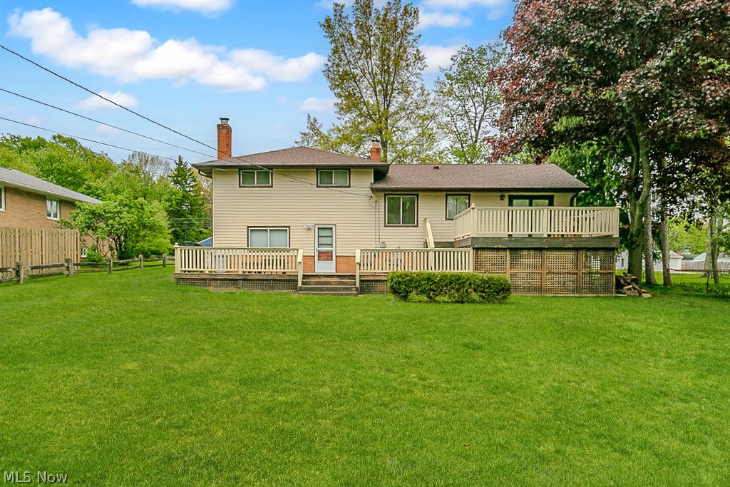 5823 Ridgebury Boulevard Cleveland OH 44124
