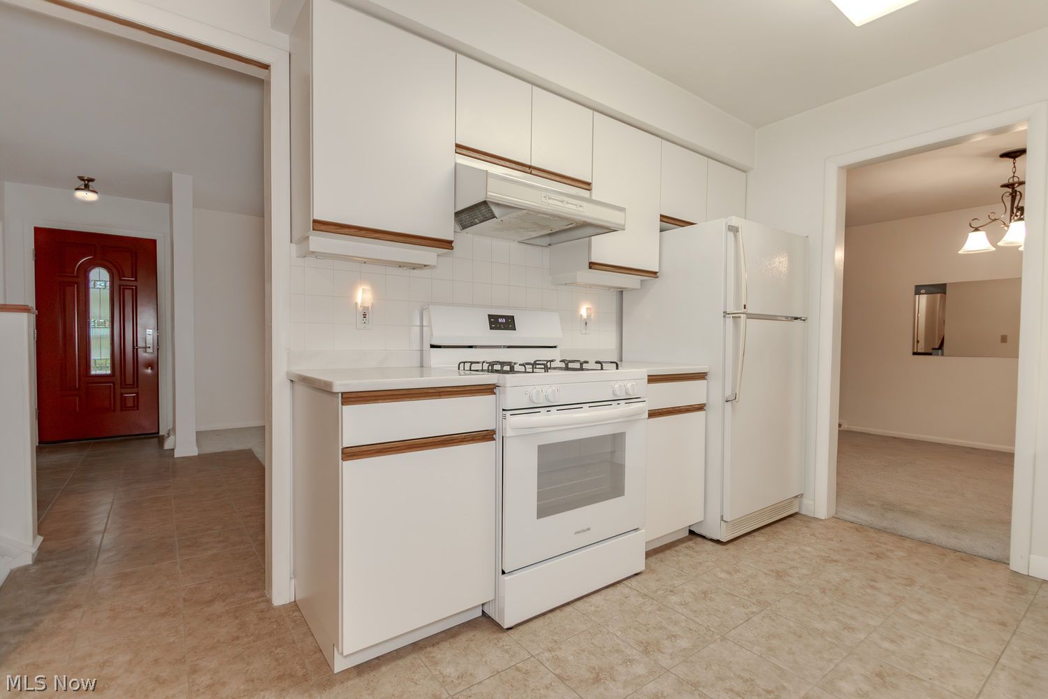 5823 Ridgebury Boulevard Cleveland OH 44124