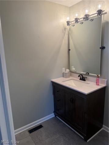 2213 10th Street Cuyahoga Falls OH 44221