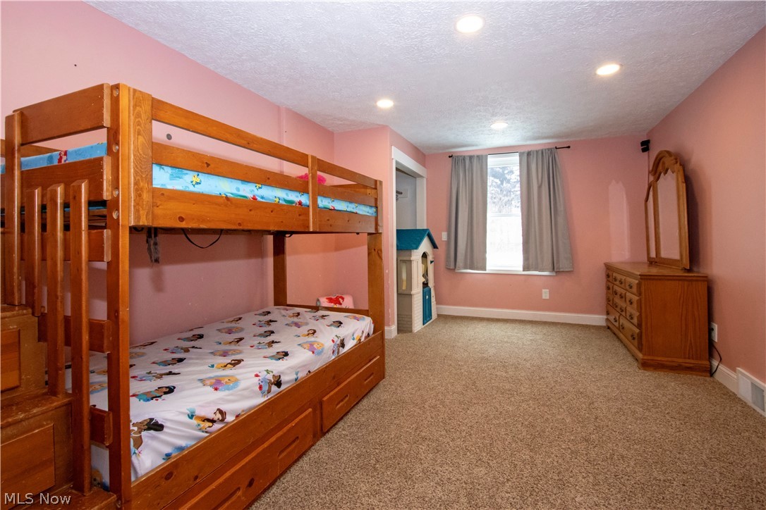1320 Lake Drive Ashland OH 44805