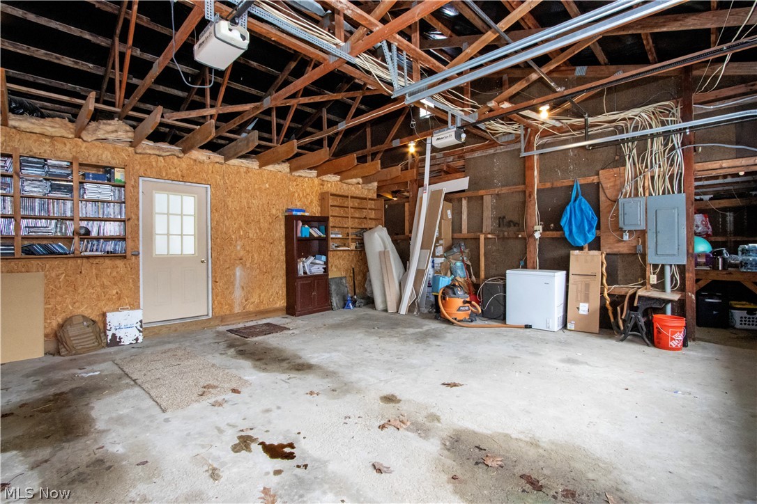 1320 Lake Drive Ashland OH 44805