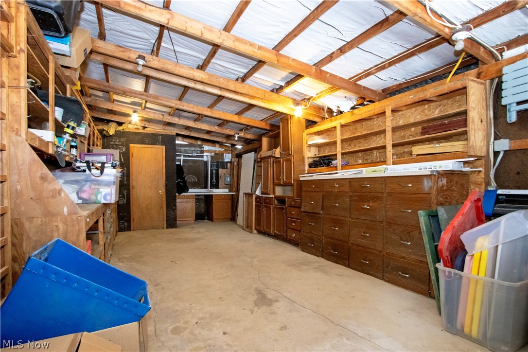 1320 Lake Drive Ashland OH 44805