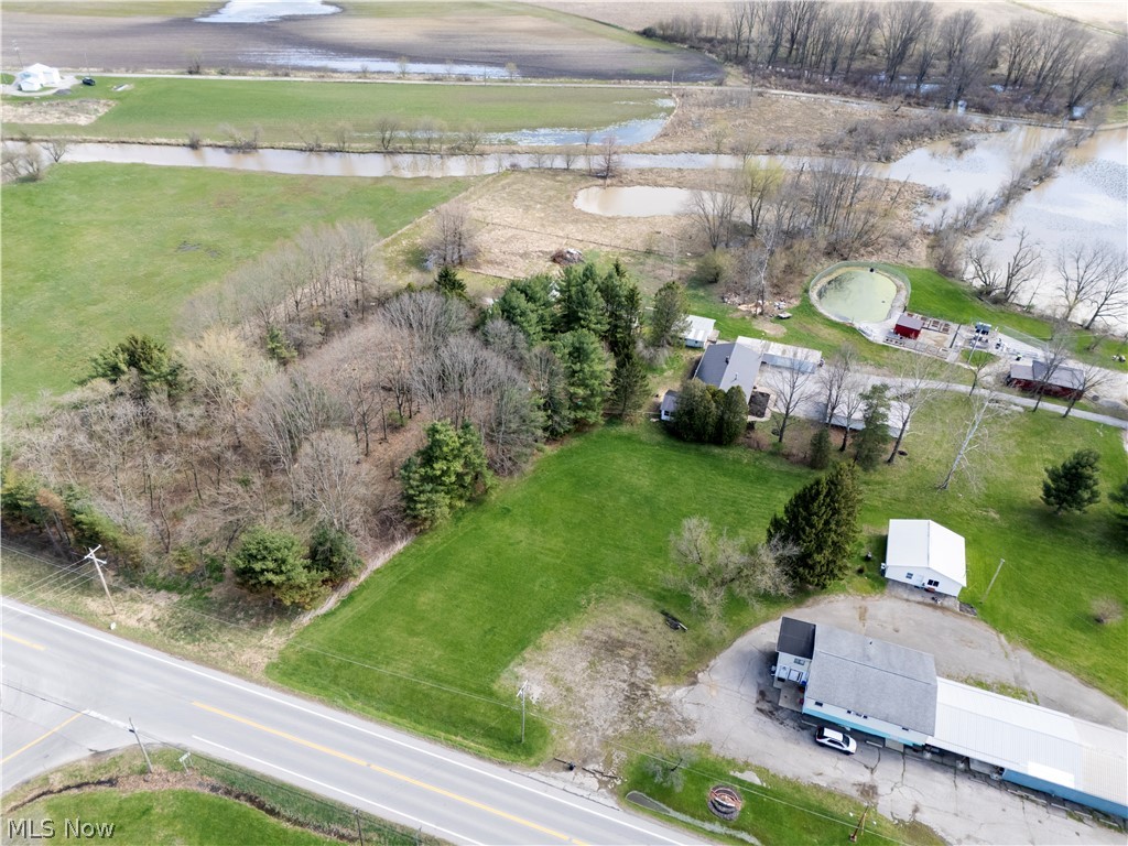 1320 Lake Drive Ashland OH 44805