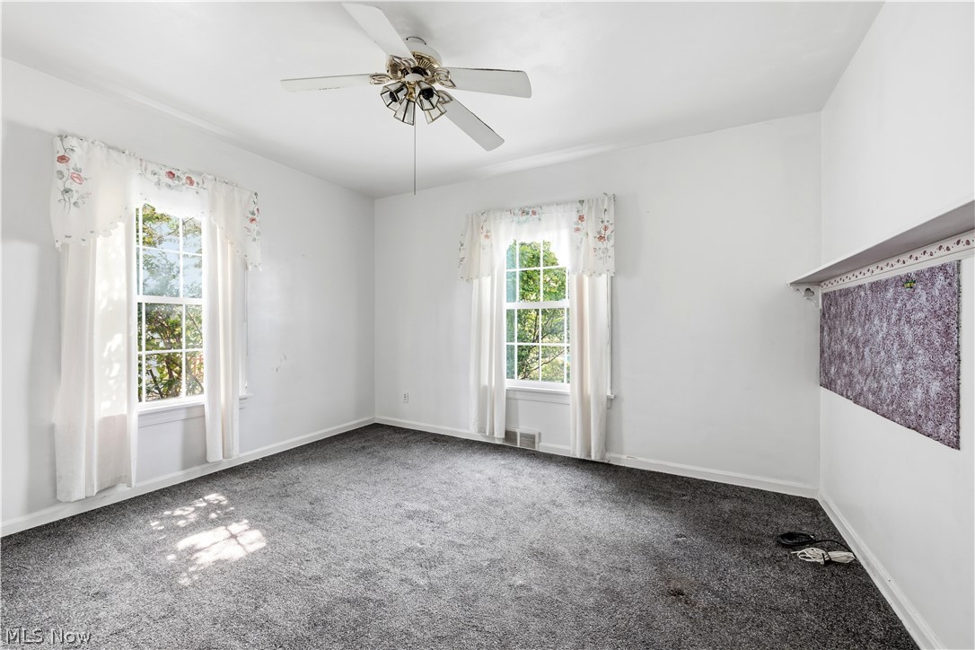 28707 Gilchrist Drive Willowick OH 44095