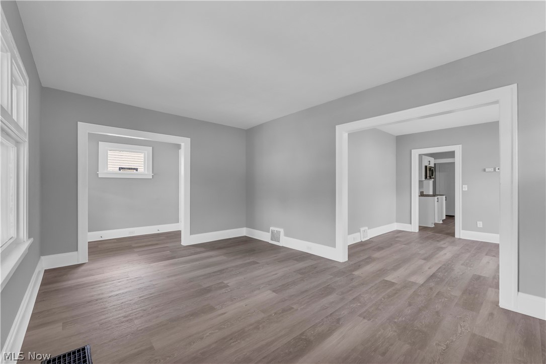 13722 Saybrook Avenue Garfield Heights OH 44105