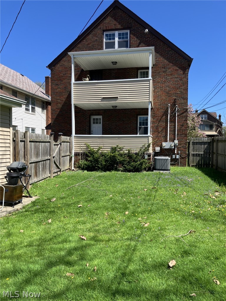 2472 E 126th Street Cleveland OH 44120