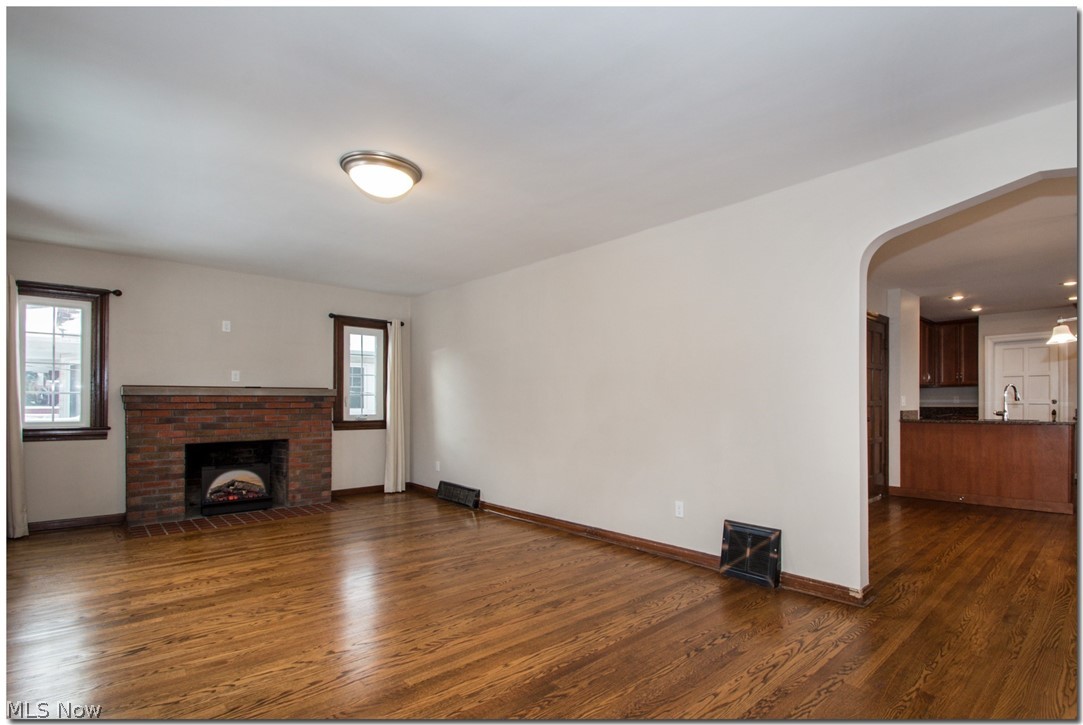 2472 E 126th Street Cleveland OH 44120