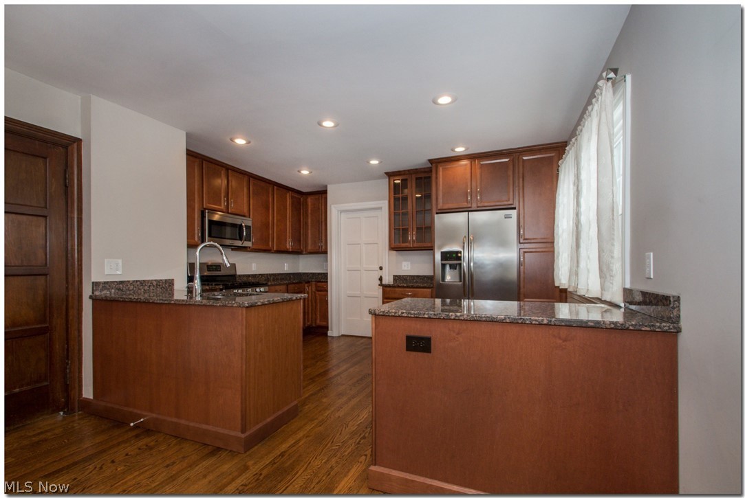 2472 E 126th Street Cleveland OH 44120