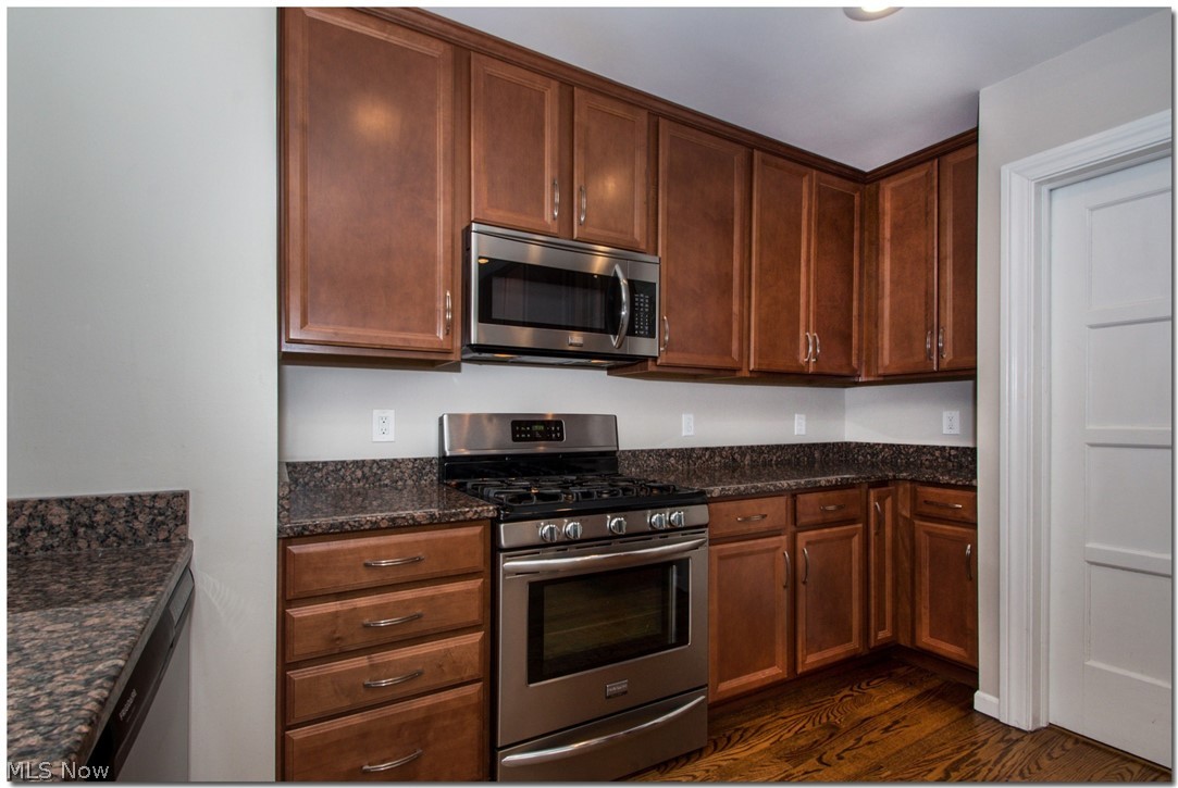 2472 E 126th Street Cleveland OH 44120