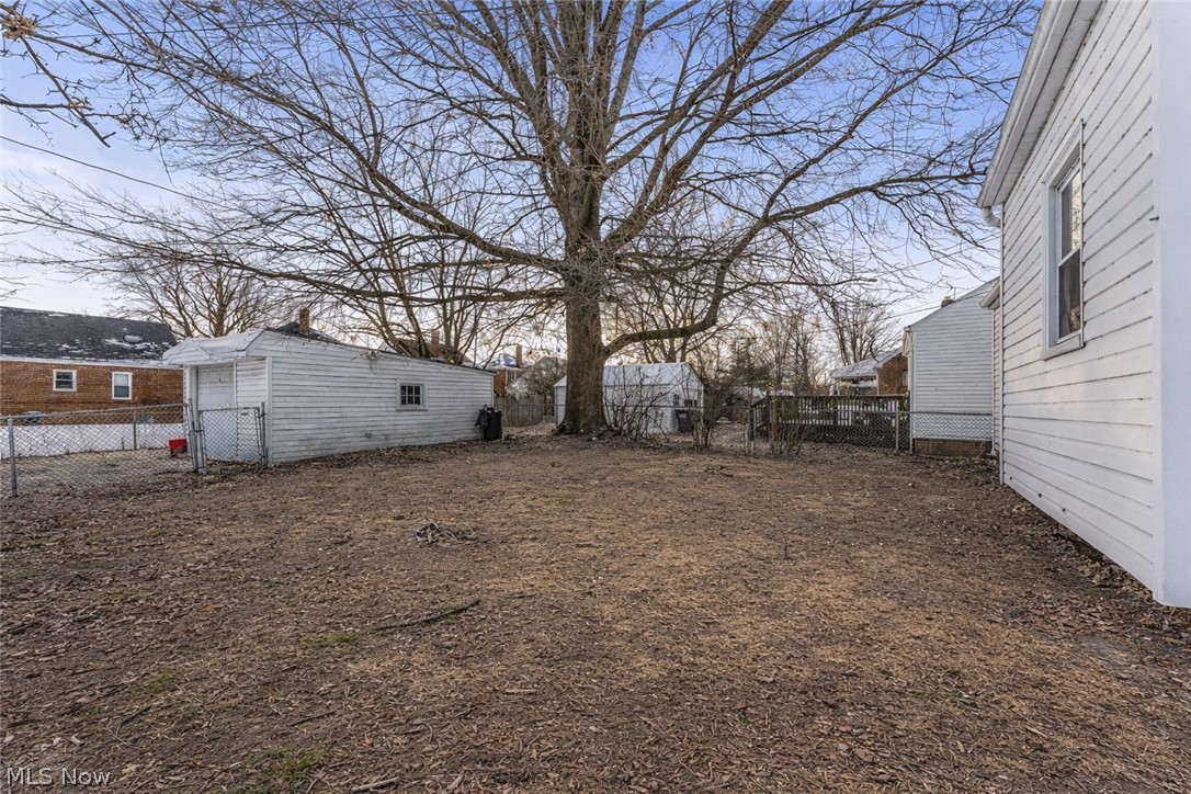 20990 Morris Avenue Euclid OH 44123