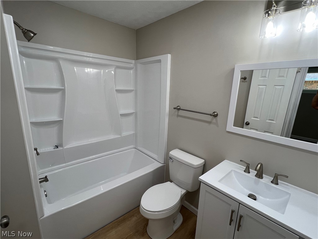 7326 Dell Haven Drive Parma OH 44130