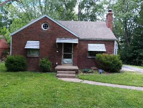 86 Ferncliff Avenue Youngstown OH 44512